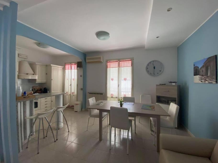 La Terrazza Di Mariel Apartment Pachino Bagian luar foto