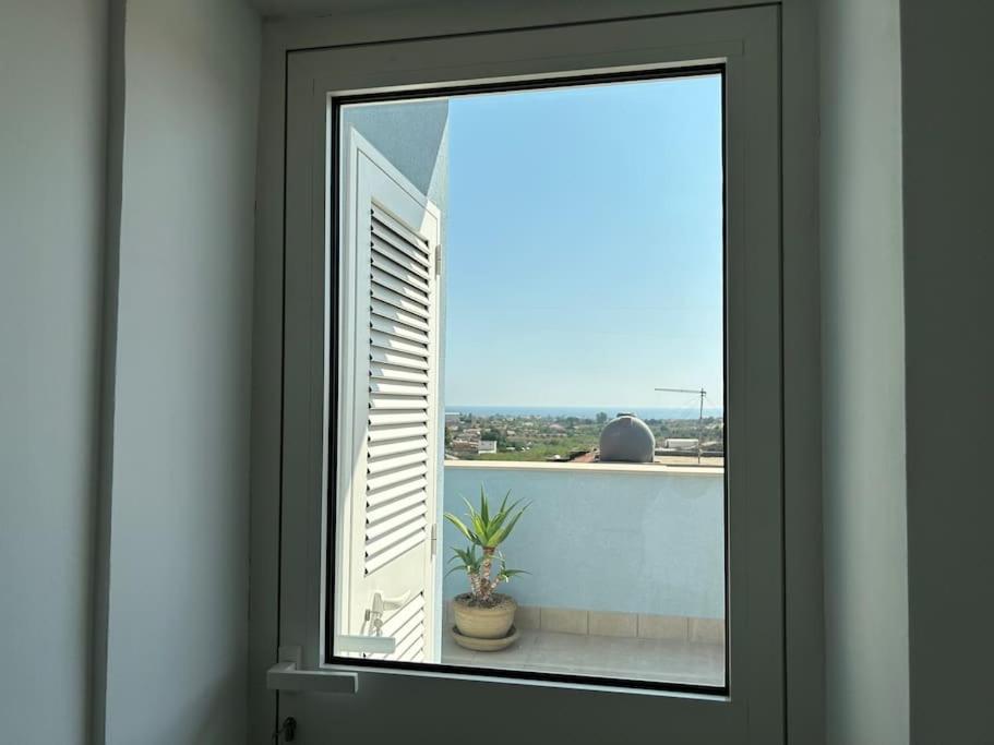 La Terrazza Di Mariel Apartment Pachino Bagian luar foto